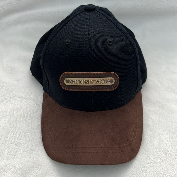 Walt Disney World Theme Park Black Ball Cap Brown Suede slide Back Strap - Picture 1 of 8